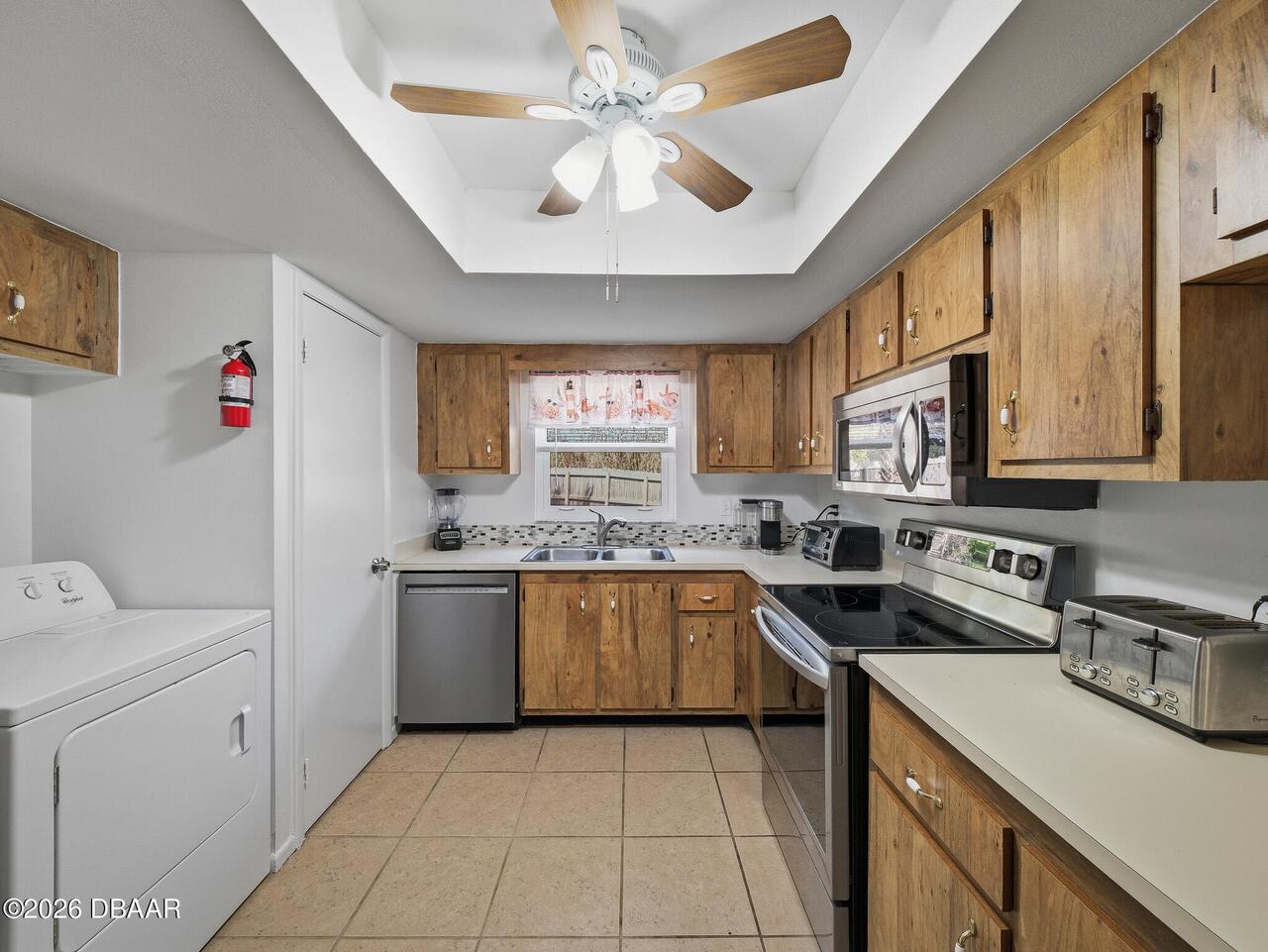 Listing Photo 10