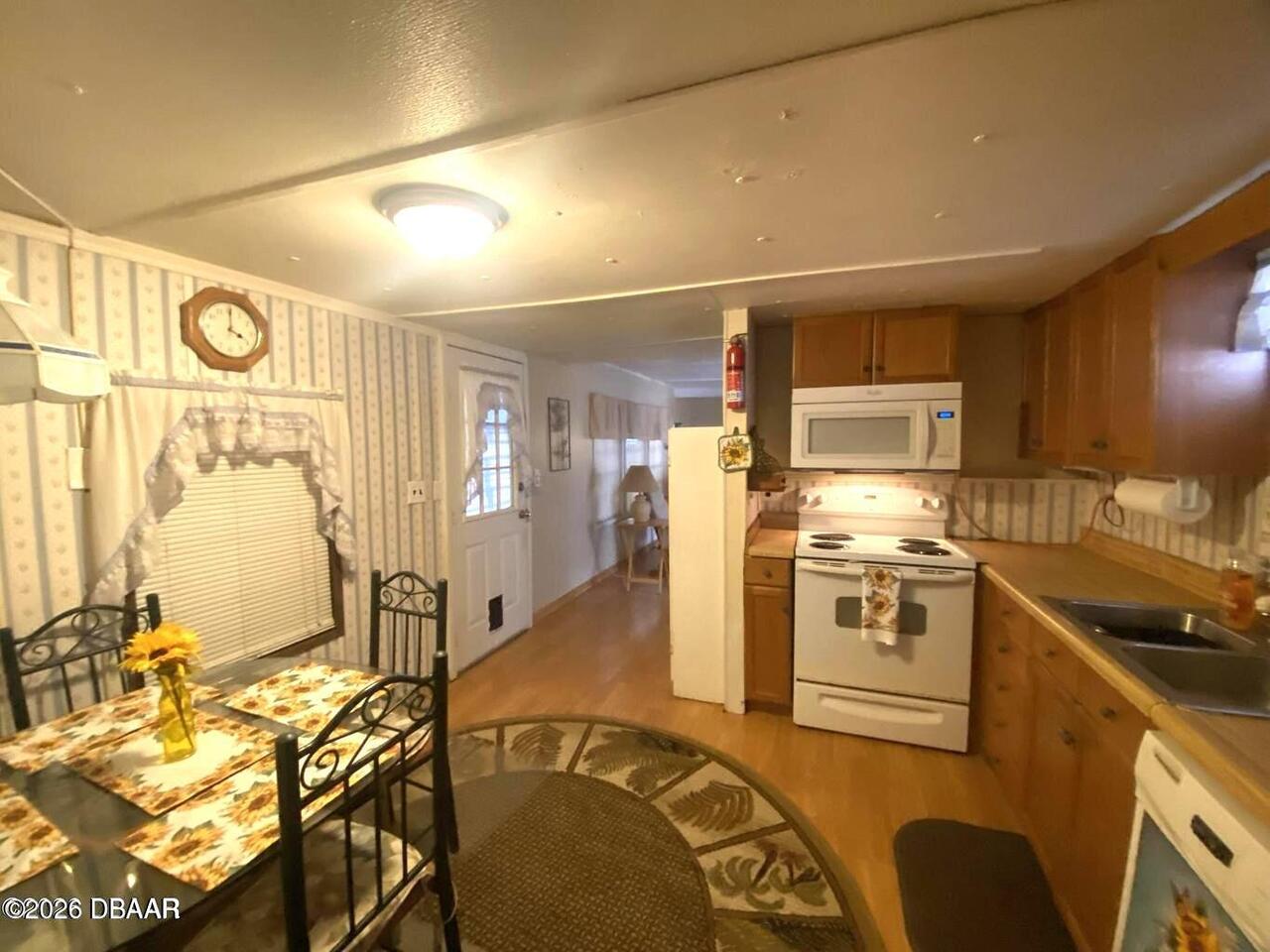 Listing Photo 13