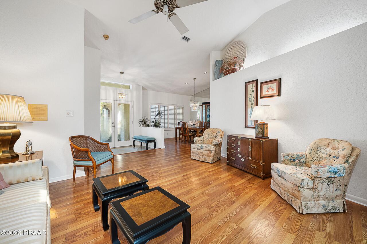 Listing Photo 25