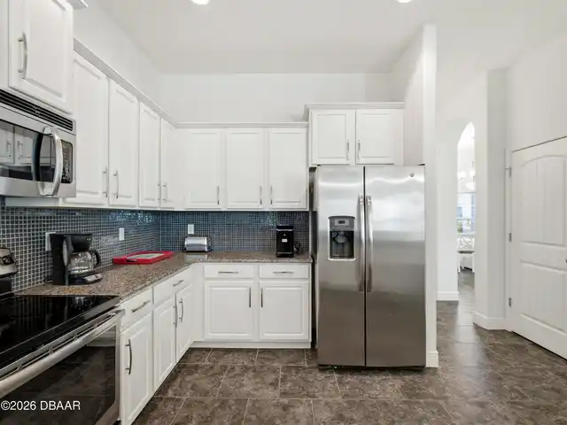Listing Photo 18