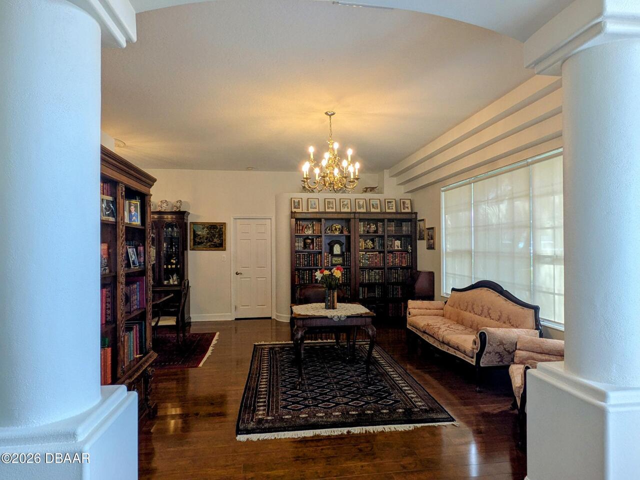 Listing Photo 8