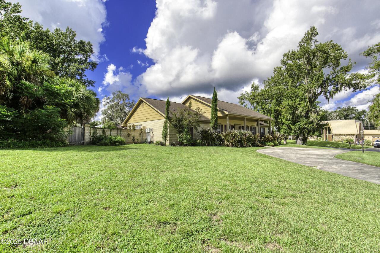 Listing Photo 11