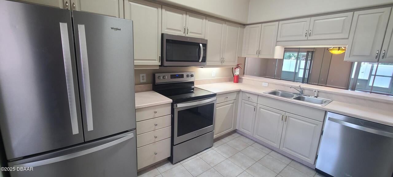 Listing Photo 8