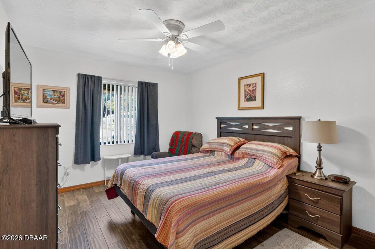 Listing Photo 15