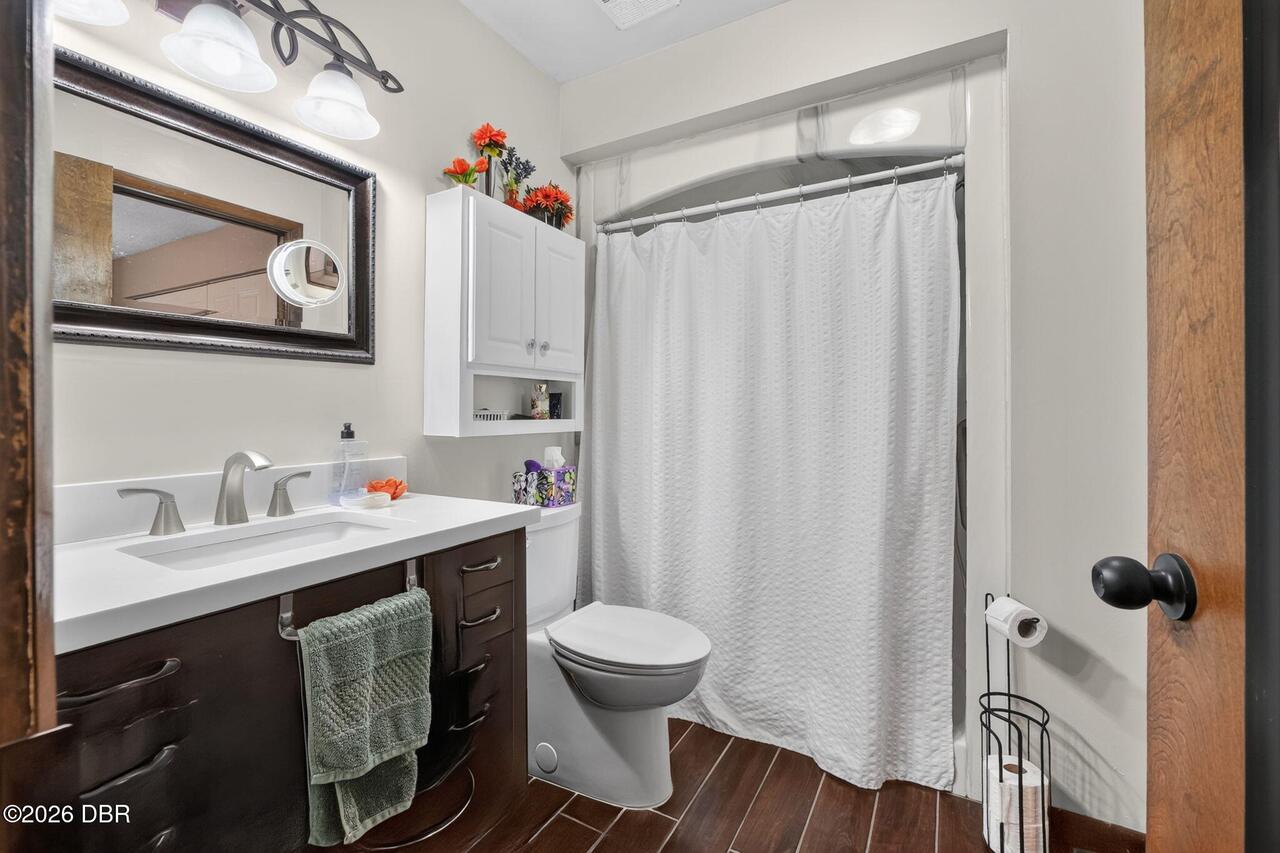 Listing Photo 15