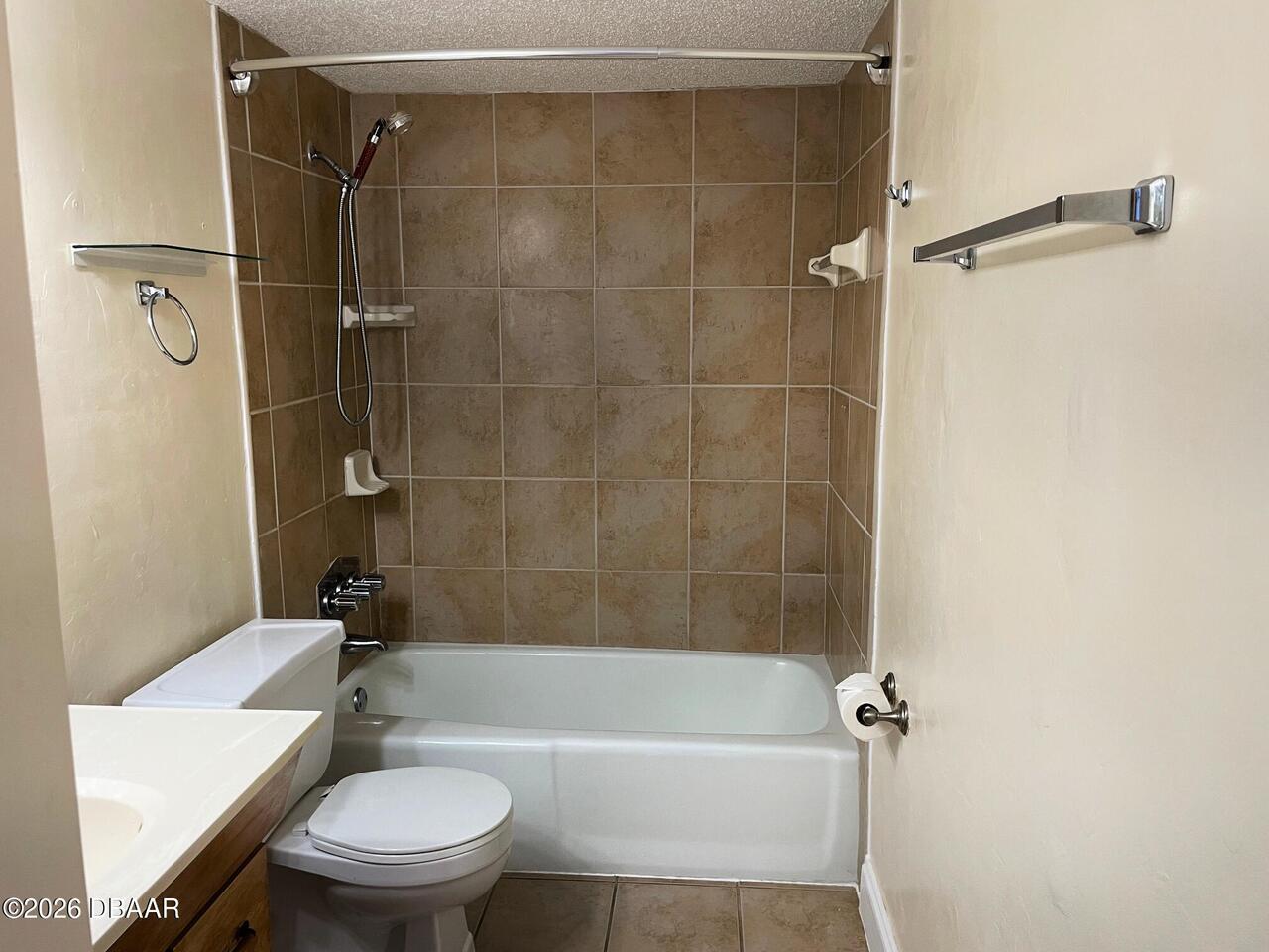 Listing Photo 14