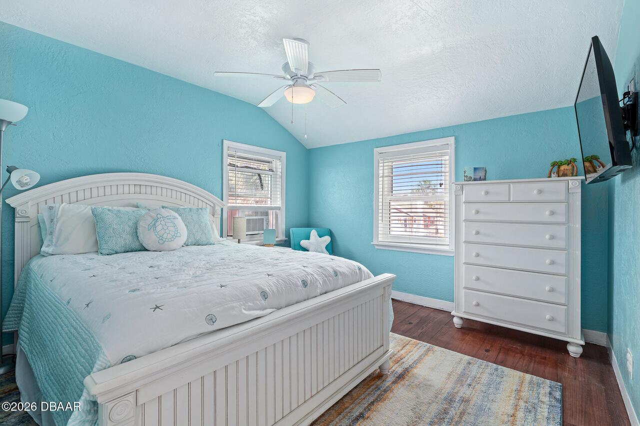 Listing Photo 18