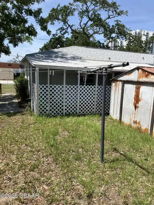 Listing Photo 12