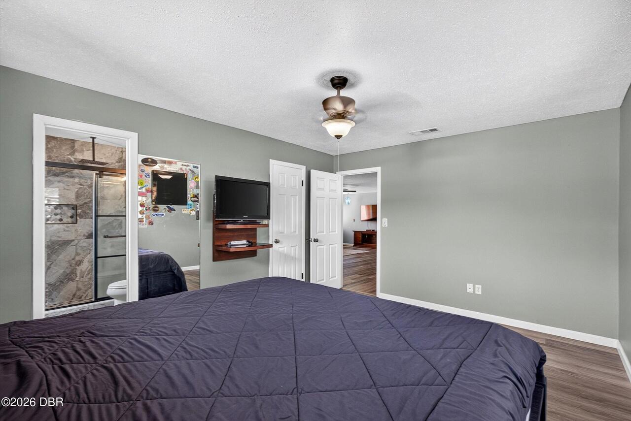 Listing Photo 20