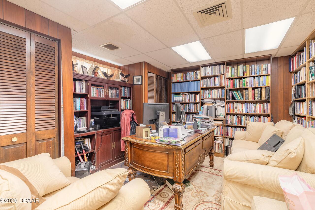 Listing Photo 22