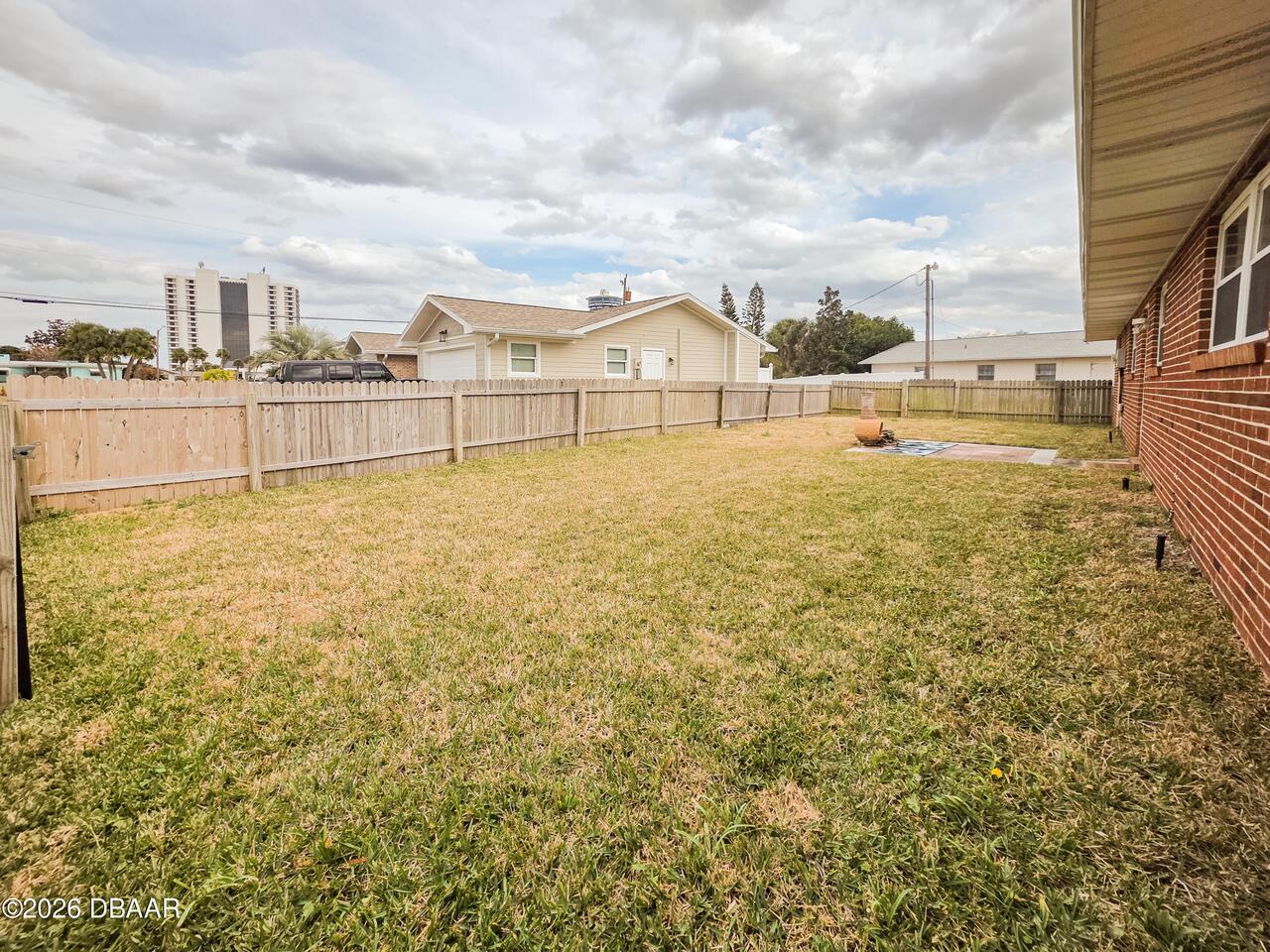 Listing Photo 28