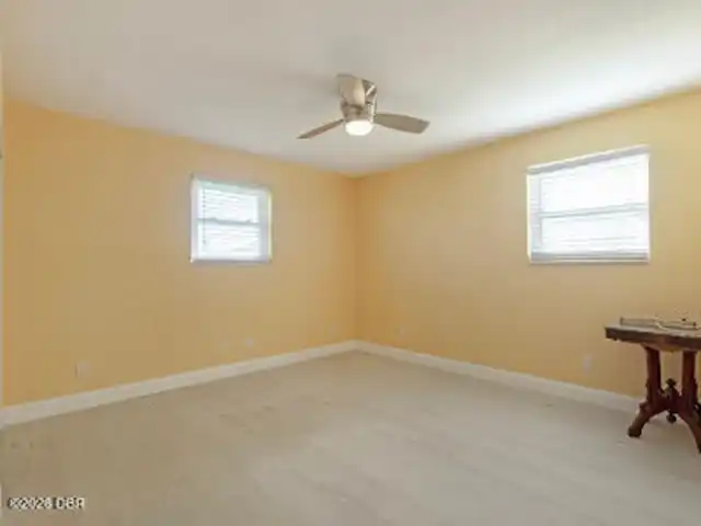Listing Photo 29
