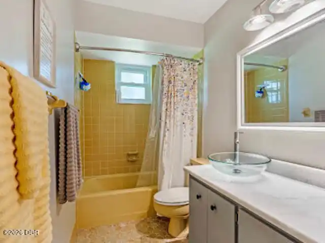Listing Photo 31