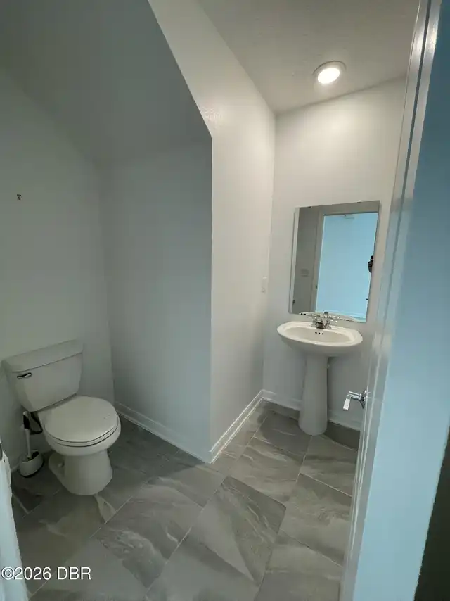 Listing Photo 12