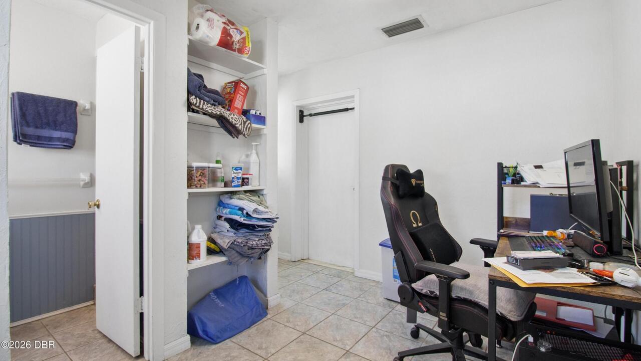 Listing Photo 24