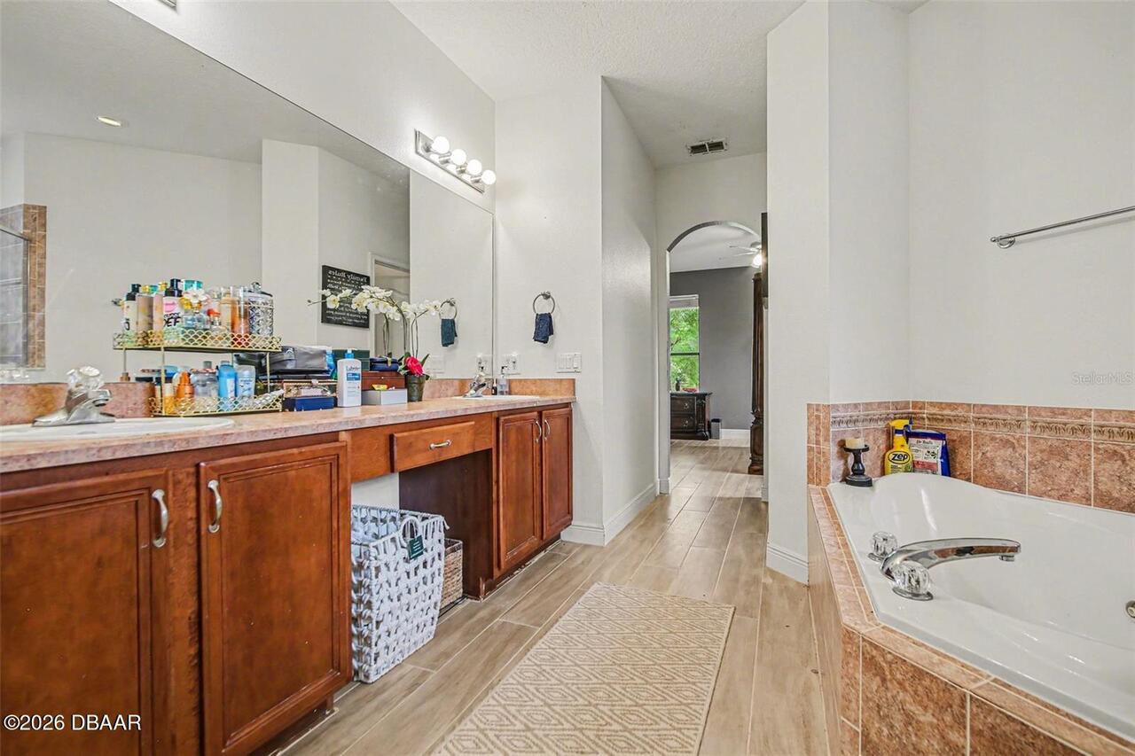 Listing Photo 22