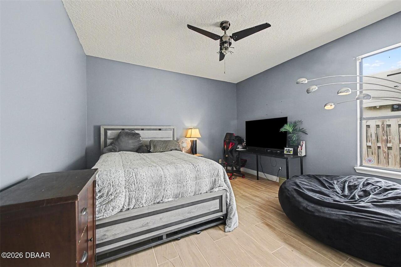 Listing Photo 23