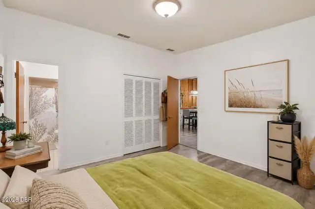 Listing Photo 42