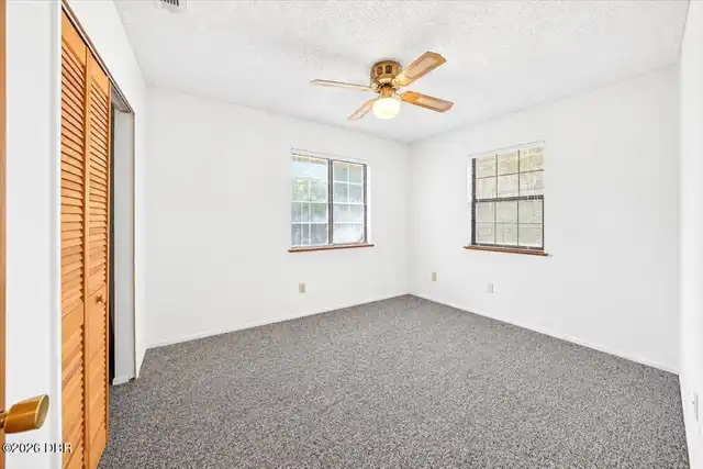Listing Photo 32