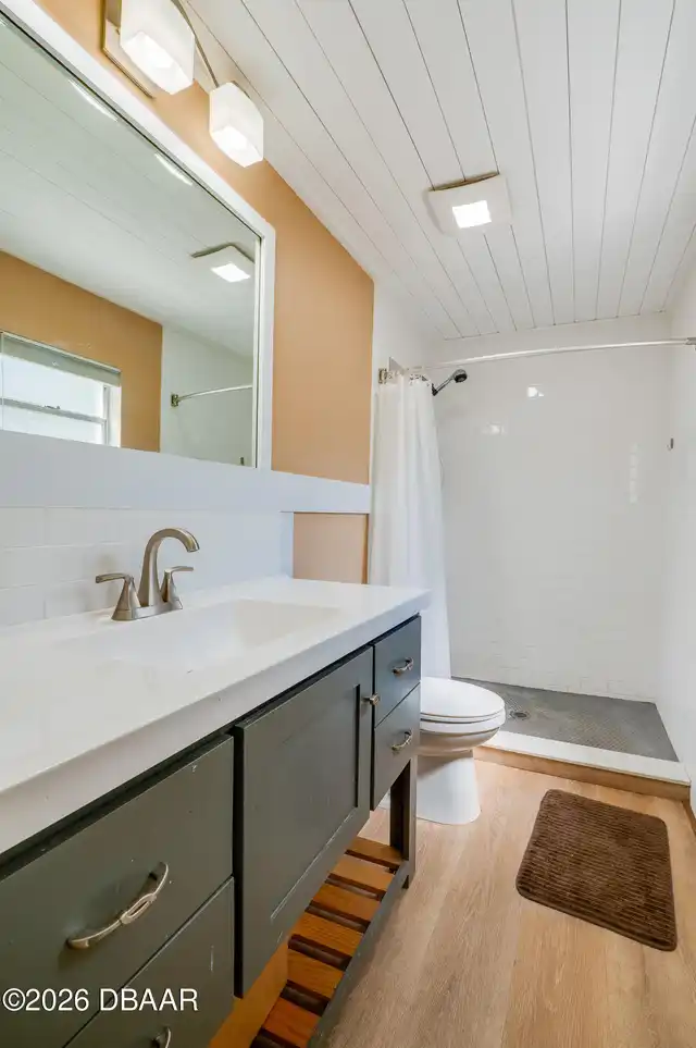 Listing Photo 18
