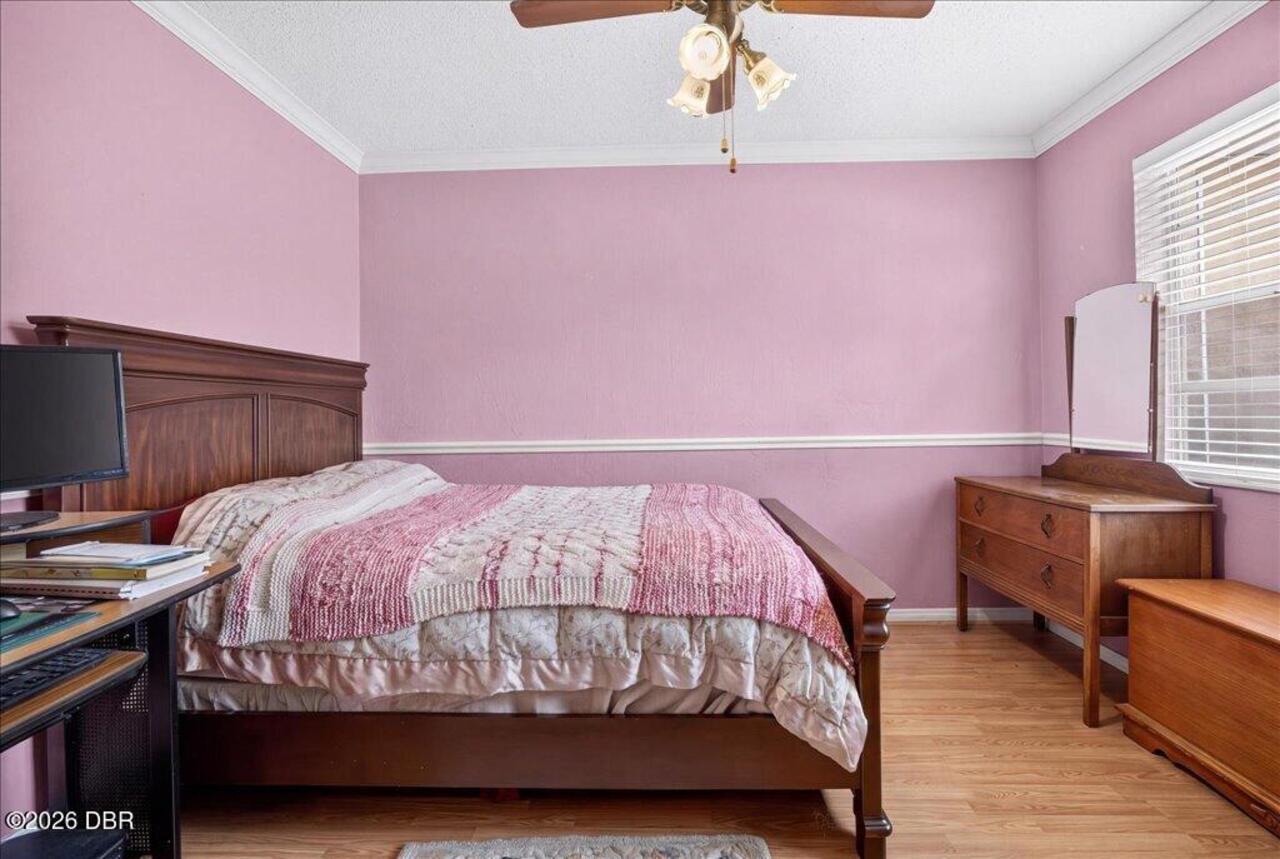 Listing Photo 15