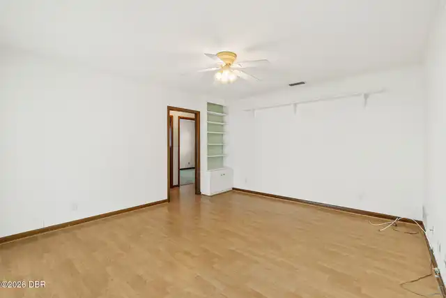 Listing Photo 13