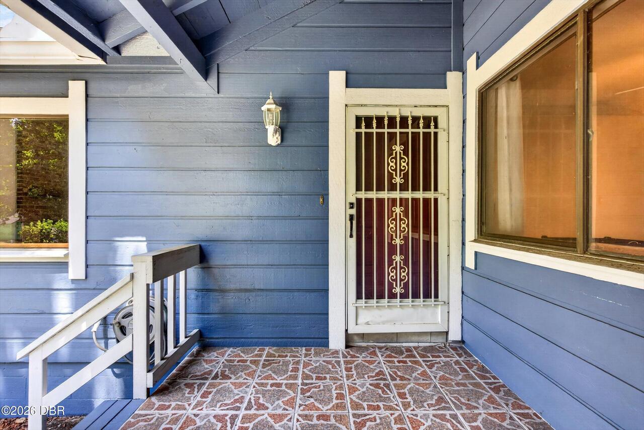 Listing Photo 11