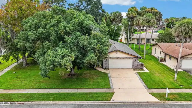 Listing Photo 33