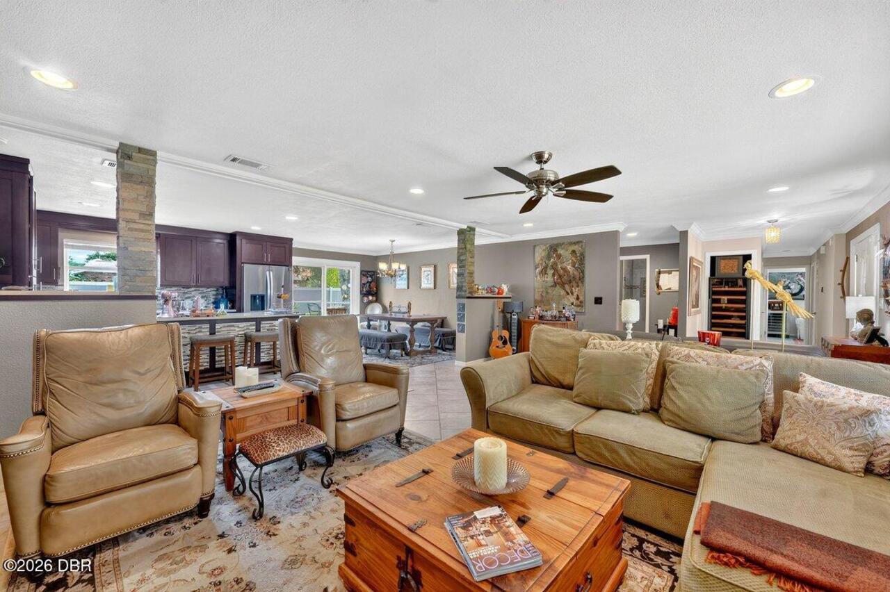 Listing Photo 7