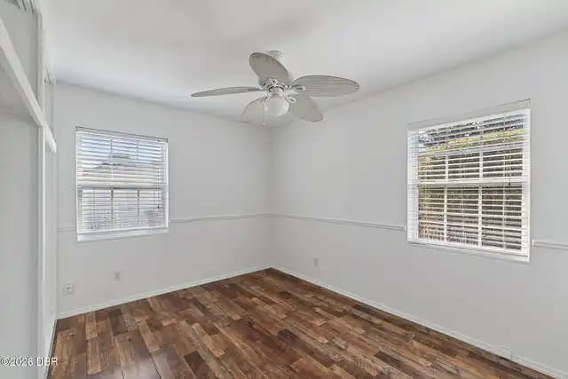 Listing Photo 14