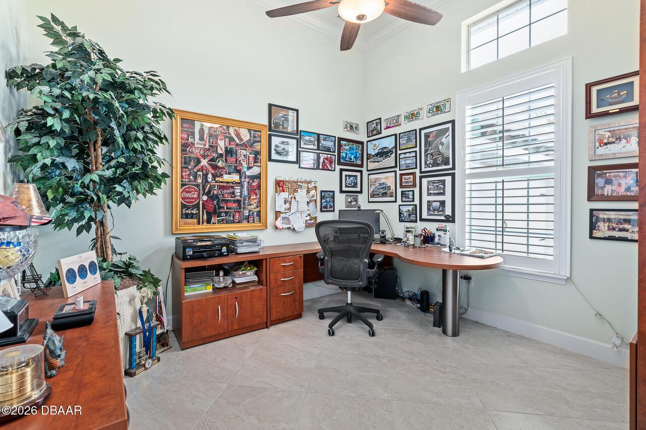 Listing Photo 14