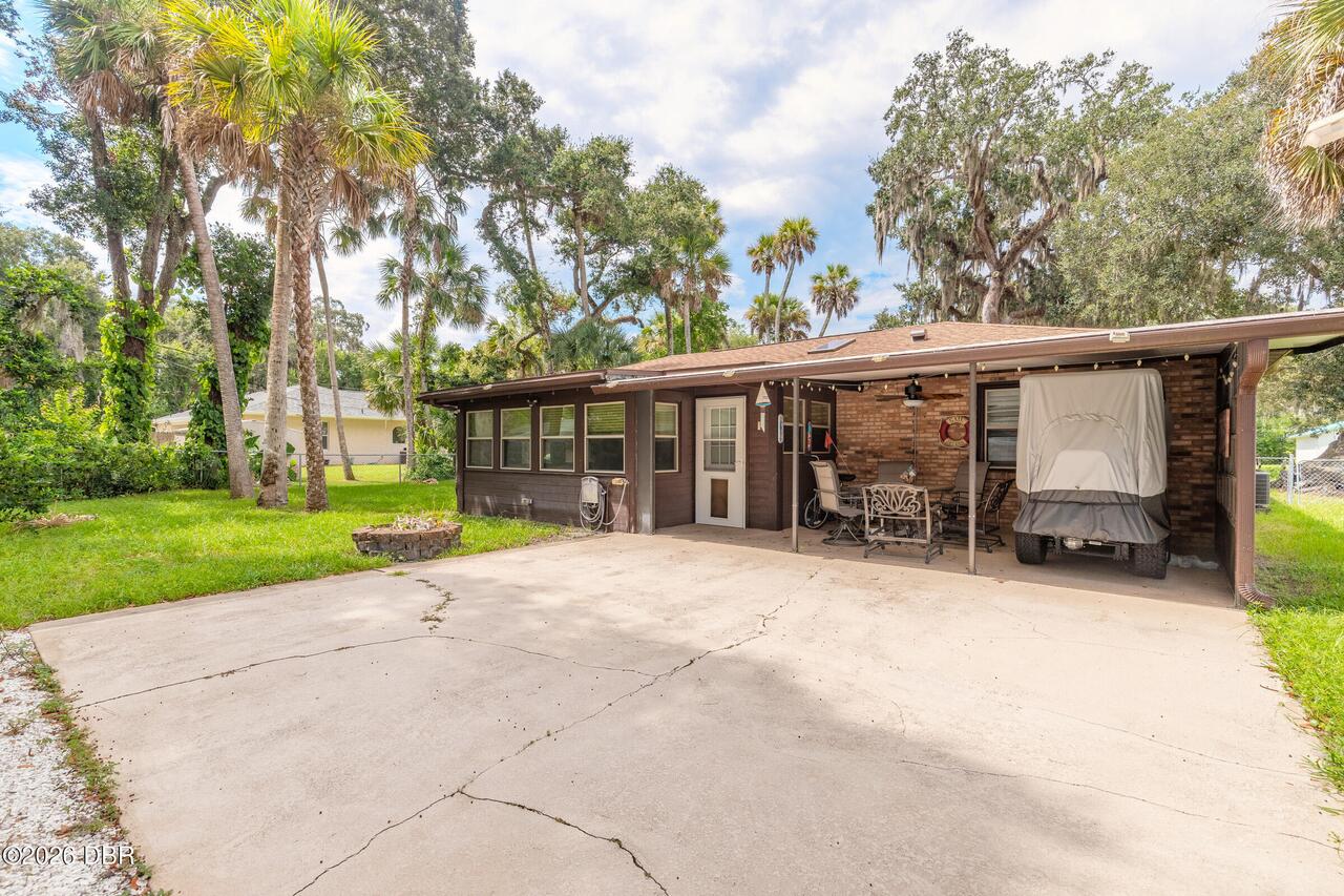 Listing Photo 9