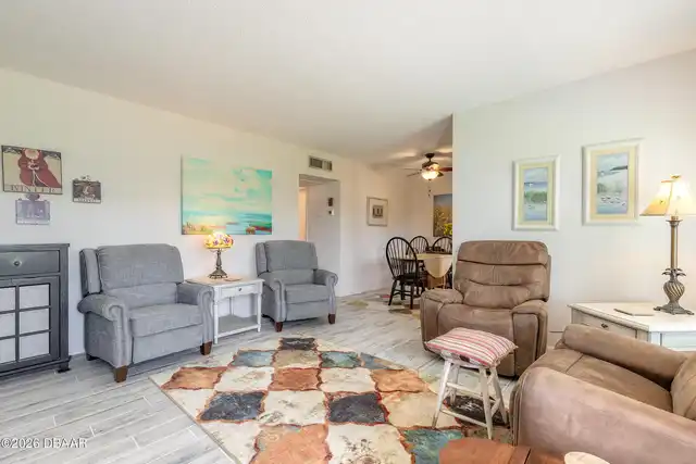 Listing Photo 23