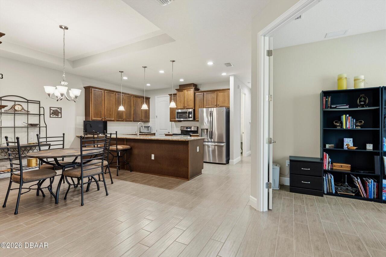Listing Photo 18