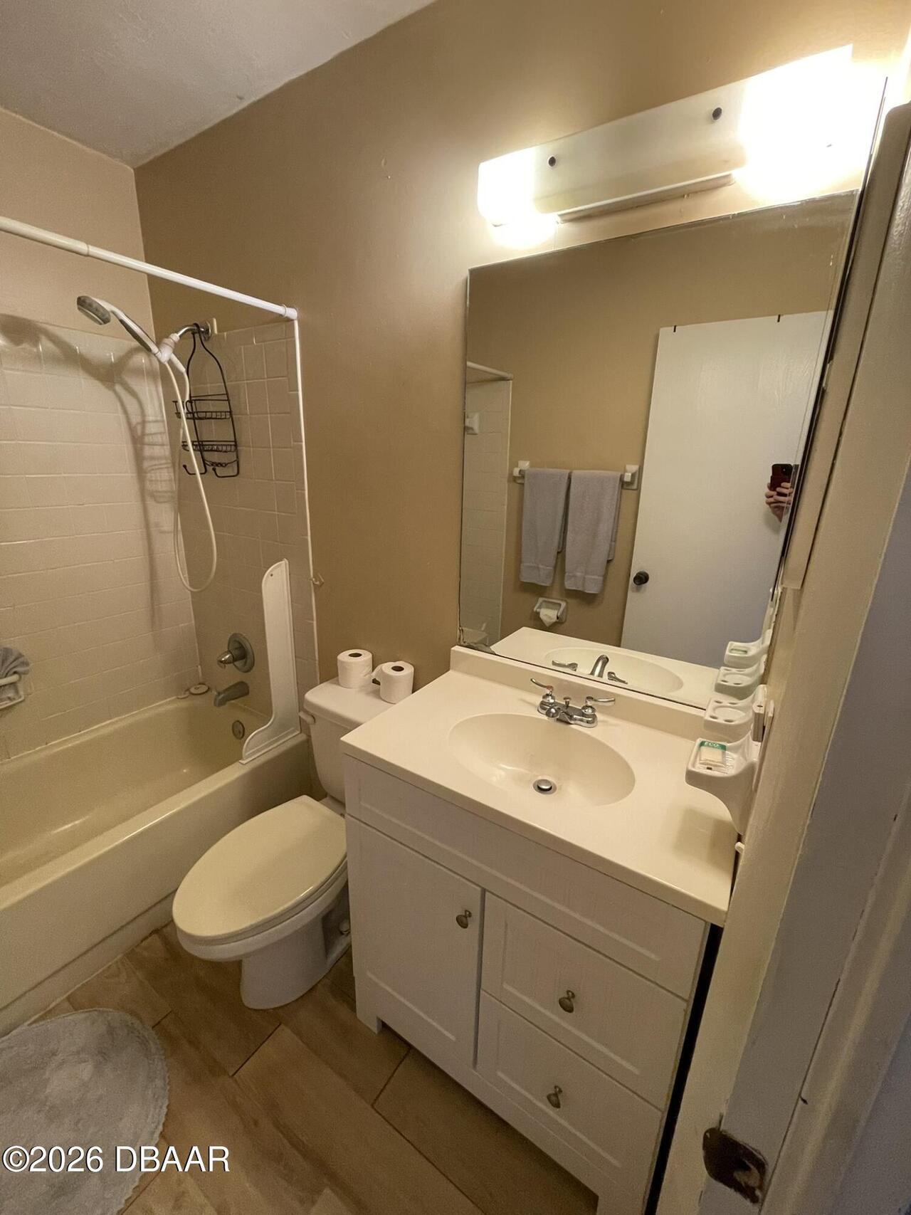 Listing Photo 18