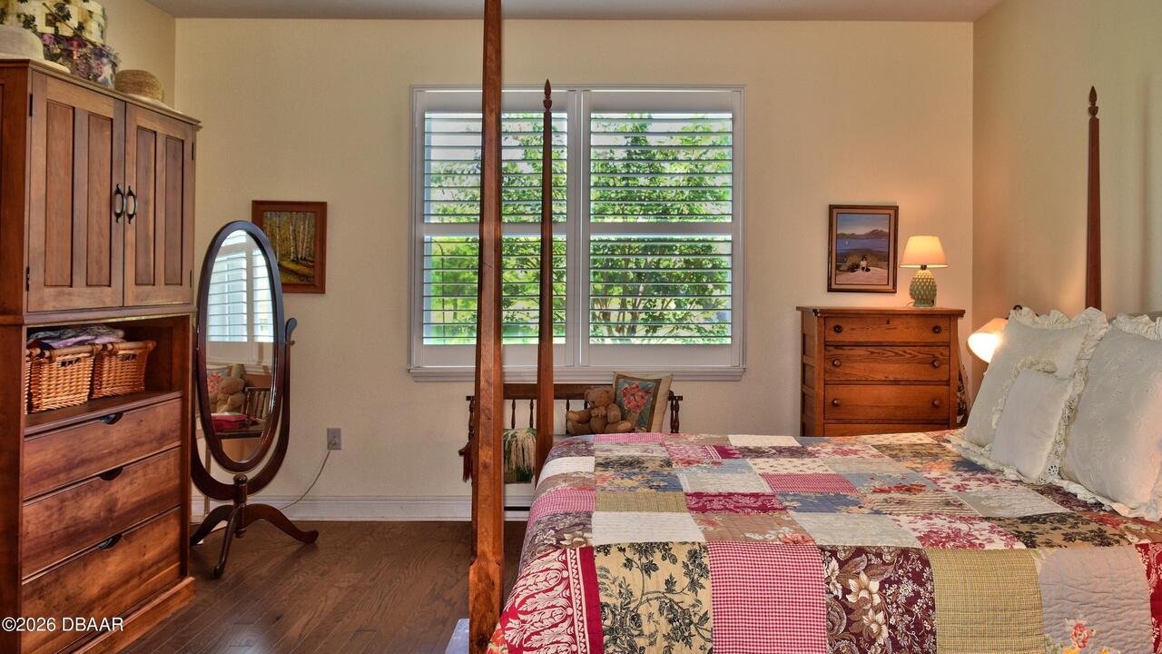 Listing Photo 32