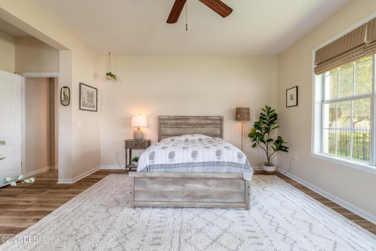 Listing Photo 19
