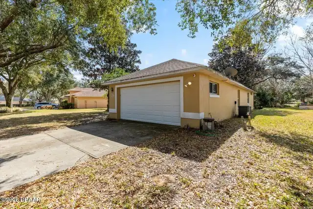 Listing Photo 17