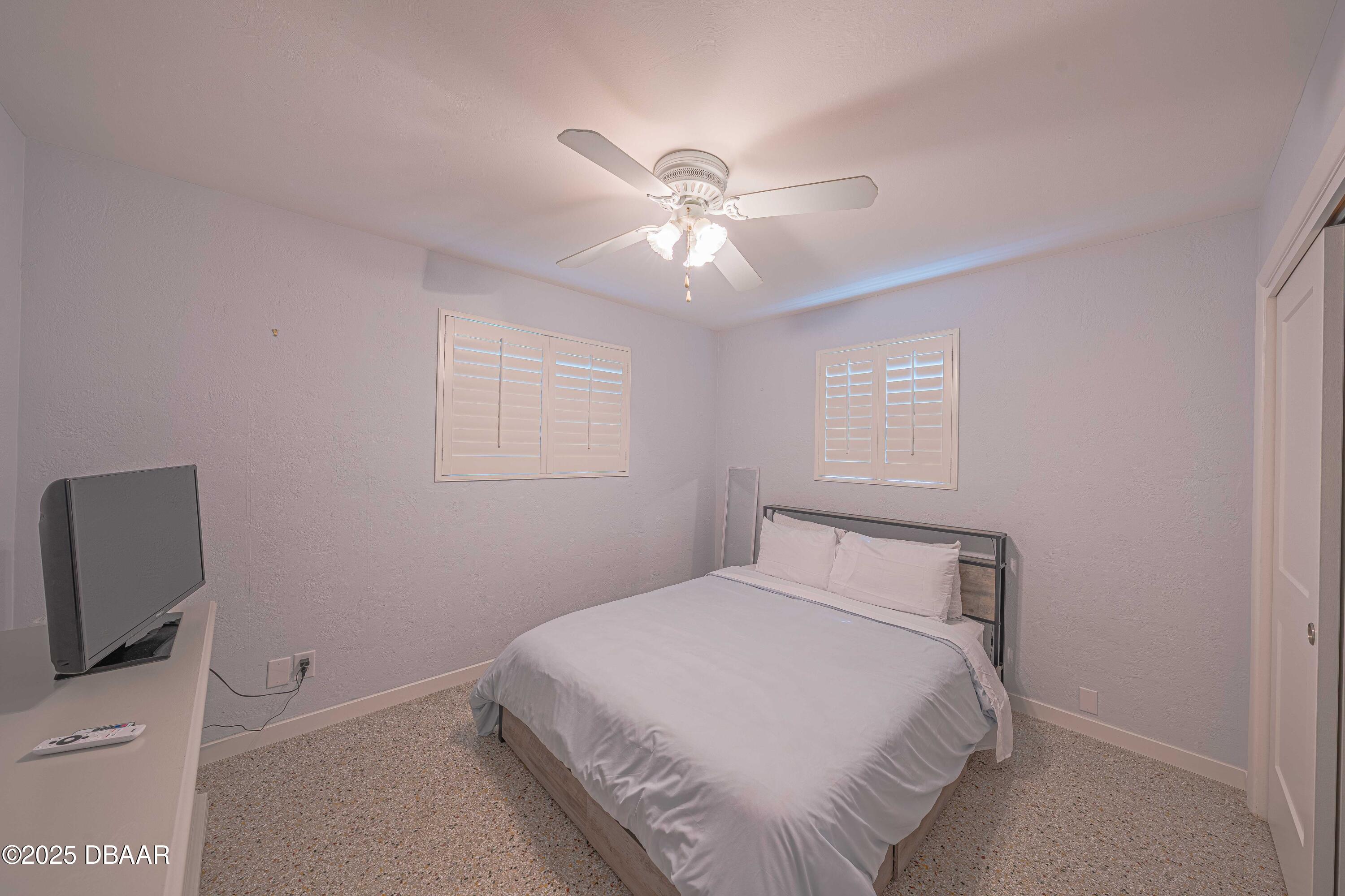 Listing Photo 14