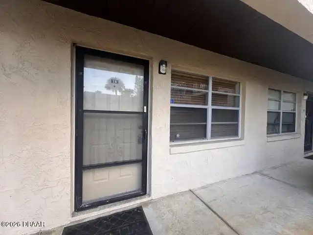 Listing Photo 11
