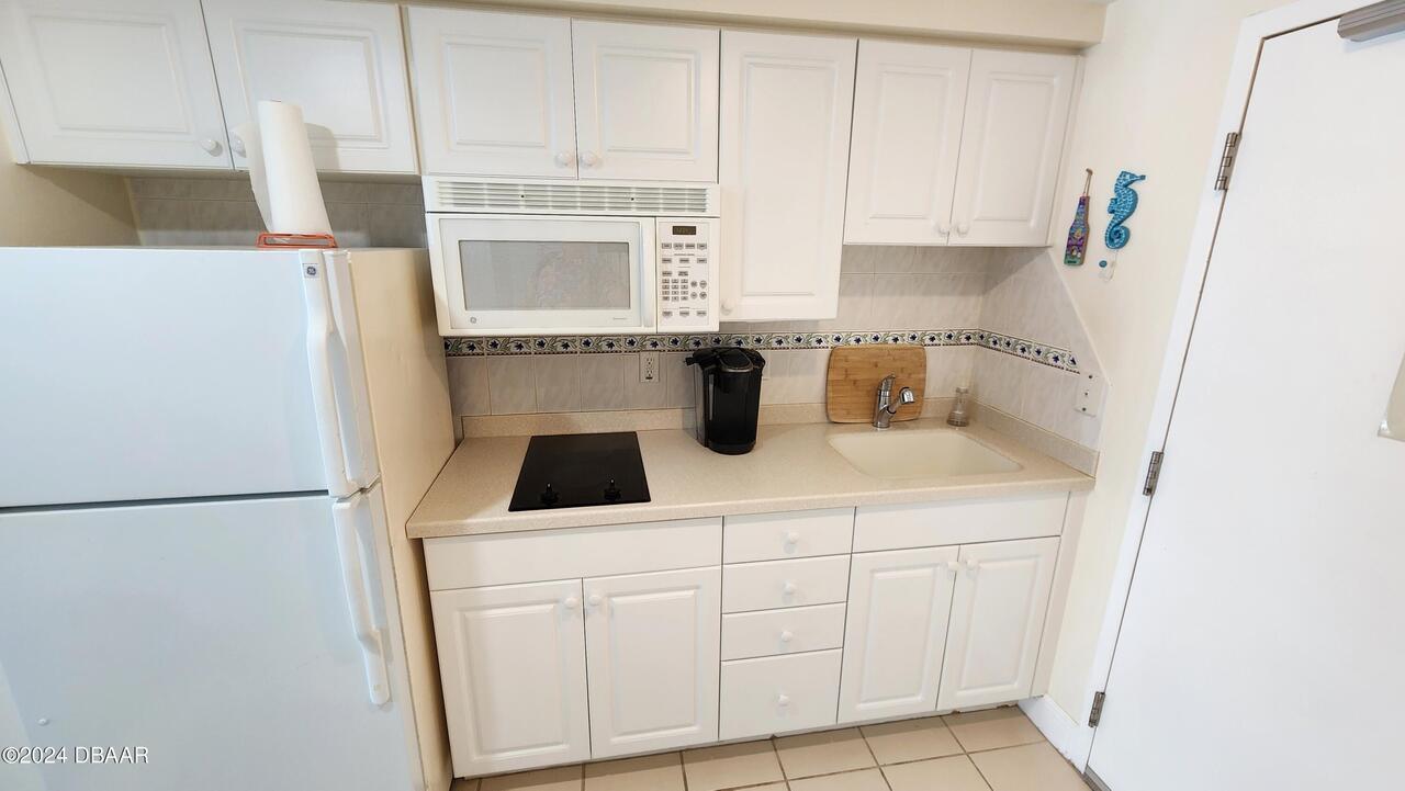 Listing Photo 14