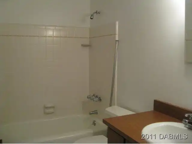 Listing Photo 7