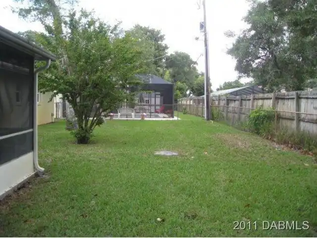 Listing Photo 10