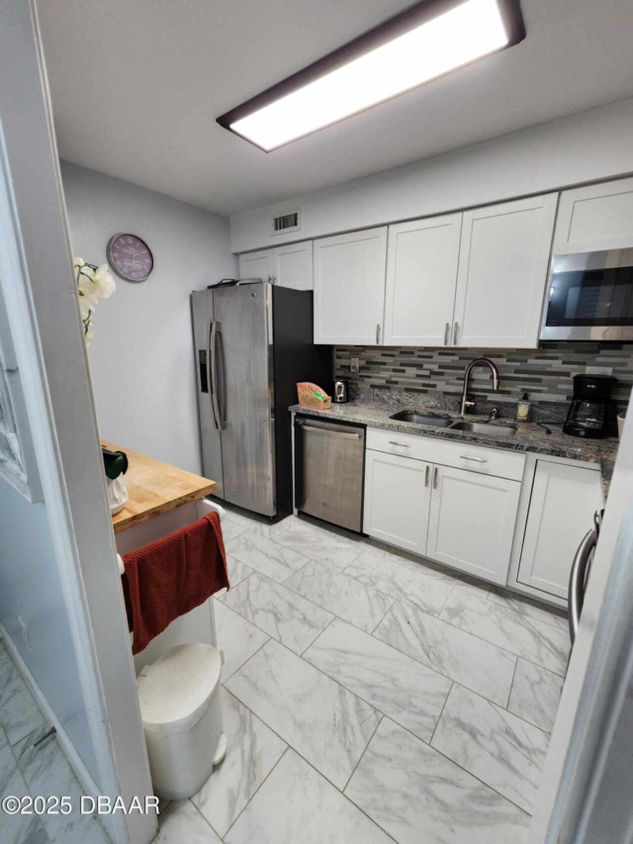 Listing Photo 6