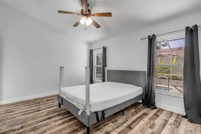 Listing Photo 18