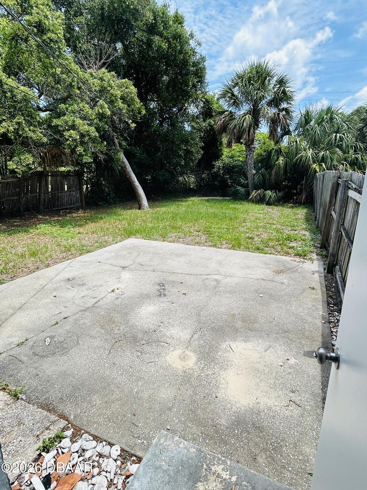 Listing Photo 8