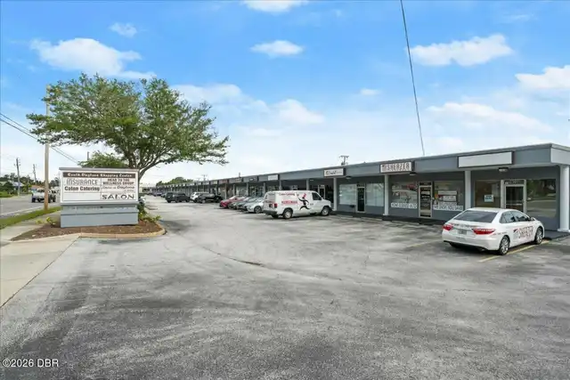 Listing Photo 8