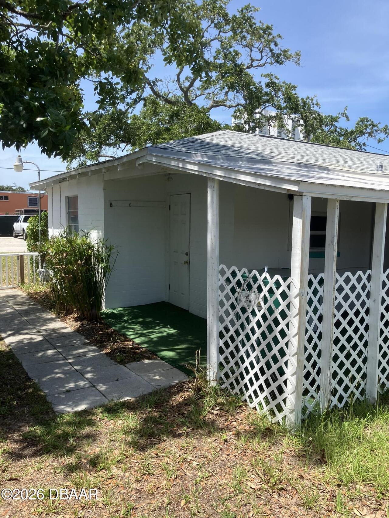 Listing Photo 11