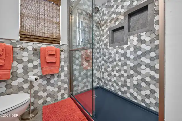 Listing Photo 23