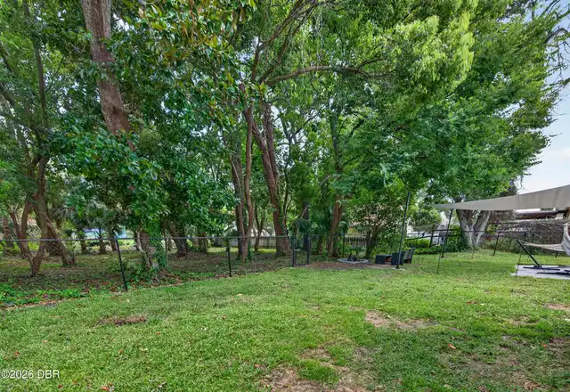 Listing Photo 33